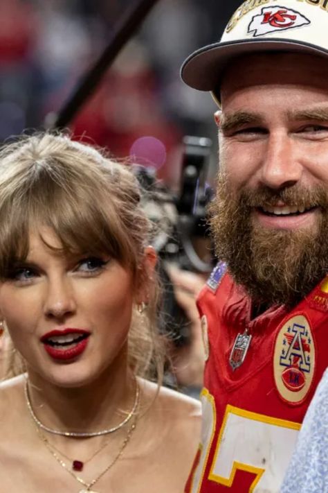 Kansas City Chiefs' star Travis Kelce is venturing into new territory, potentially collaborating with pop icon and girlfriend, Taylor Swift. Taylor Swift Dating, Girlfriend Taylor Swift, Travis Taylor, Chiefs Game, Relationship Timeline, Tv Icon, Swift Photo, Kc Chiefs, Weird News