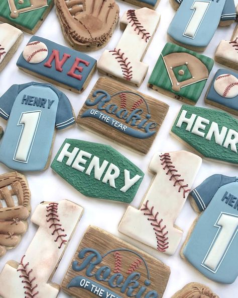 First Birthday Theme Boy, Baseball Cookies, Baseball Theme Birthday, Baseball First Birthday, First Birthday Cookies, Baseball Theme Party, Boys First Birthday Party Ideas, Cookie Decorating Party, Baby Boy 1st Birthday Party