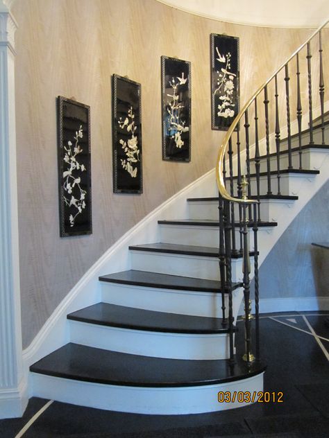 suspended stair case, New Jersey.  photo by Linda Pakravan Stair Case Windows Design, Stair Case Wall Design Modern, Stair Case Wall Designs, Stair Case Wall Design, Corner Staircase, Roof Stairs, Stair Wall Ideas, Stairs Wall Decor Ideas, Stair Wall Design