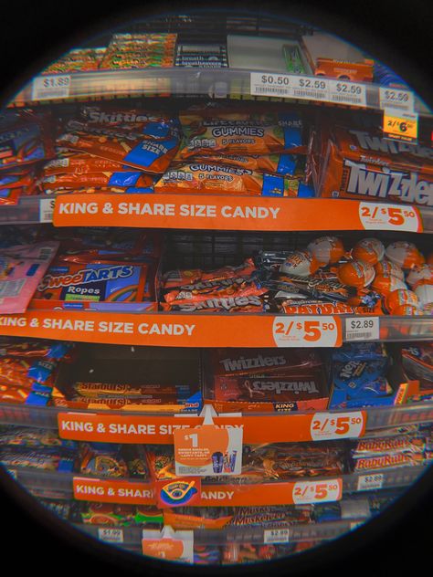 Candy Isle, Candy