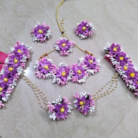 Artificial flower haldi jewellery Artificial Flower Jewellery For Haldi, Artificial Flower Jewellery, Jewellery For Haldi, Haldi Jewellery, Flower Jewellery For Haldi, Haldi Function, Wedding Gift Pack, Gift Pack, Gift Packs