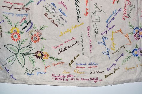 table cloth with  names and notes. hand embroider over marker Signature Tablecloth, Diy Guest Book, Diy Wedding Table, Bridal Shower Tables, Wedding Tablecloths, Sign Writing, Thanksgiving Traditions, Embroidered Tablecloth, Wedding Guest Book Alternatives