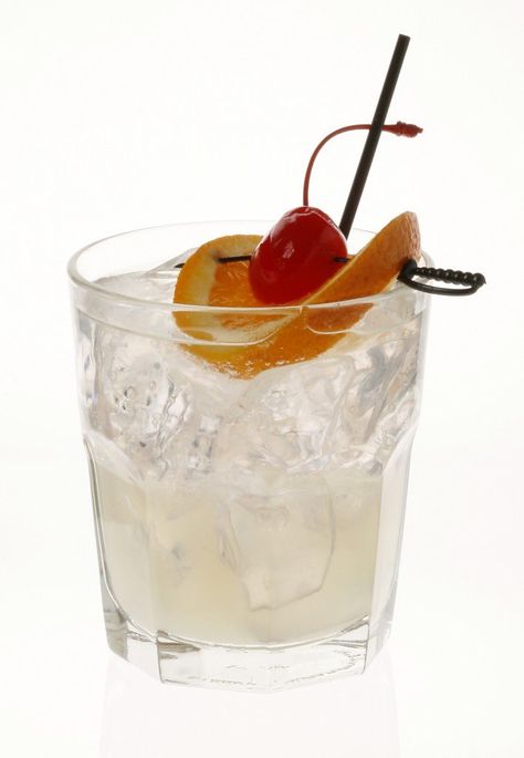 Effen Vodka, Harvey Wallbanger, Whiskey Old Fashioned, Brandy Alexander, Most Popular Cocktails, Popular Cocktails, Rusty Nail, Tom Collins, Fire Grill