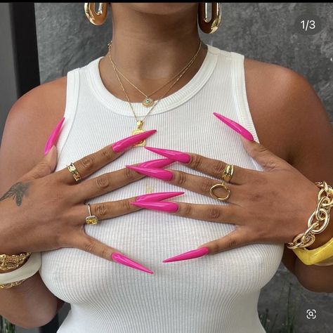 Stiletto Nails Long, Boujee Nails, Pink Stiletto Nails, Shiny Nails Designs, Long Stiletto Nails, Punk Nails, Swarovski Nails, Pointed Nails, Dope Nail Designs