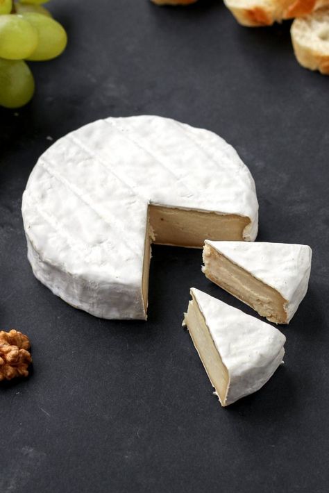 Best Vegan Cheese, Plant Based Cheese, Vegan Cheese Recipes, Dairy Free Cheese, Homemade Cheese, Vegan Appetizers, Vegan Cooking, Vegan Foods, Vegan Cheese