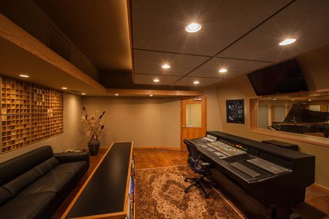 Acoustic Ceiling Design, Dubbing Studio, Record Studio, Music Room Design, Rehearsal Studios, Acoustic Ceiling, Grammy Museum, Recording Studio Design, Recording Studio Home