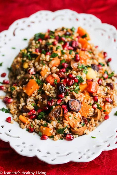 Roasted Butternut Squash Fig Pomegranate Whole Grain Salad - this jewel toned salad is packed with goodness - barley, farro, quinoa, sorghum, roasted butternut squash and rainbow carrots, pomegranate seeds. A gorgeous Holiday salad! Carrots Pomegranate, Cooked Salad, Ancient Grains Salad, Sorghum Recipes, Grain Salad Recipes, Grain Salads, Farro Recipes, Holiday Salad, Quinoa Dishes