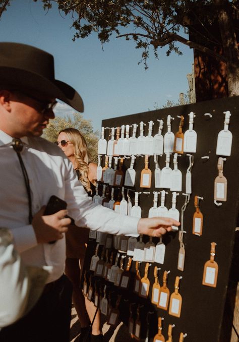 DESERT WEDDING IDEAS FOR A WESTERN DISCO WEDDING THEME｜a&bé bridal shop Western Wedding Party, Disco Wedding Theme, Black Tie Wedding Decor, Desert Wedding Ideas, Western Disco, Tara Latour, Rue De Seine Wedding Dress, Disco Wedding, Cowgirl Aesthetic