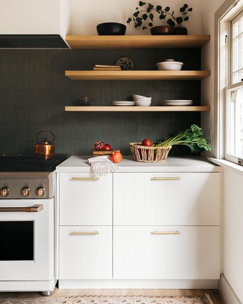 Patrick Maziarski on Instagram: “Crisp and organic, just like your produce. . . . . 📸 @virtuallyherestudios 📐 @a1000xbetter + @patrickm.design #interiordesign…” Green Tile Backsplash, Vaulted Ceiling Kitchen, Tall Kitchen Cabinets, Green Backsplash, Kitchen Ikea, Kitchen Base Cabinets, Ikea Kitchen Cabinets, Decor Ikea, Kitchen Ceiling