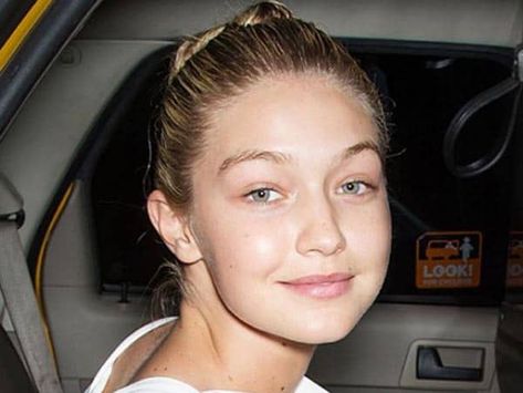 Gigi Hadid without Makeup 14 Gigi Hadid No Makeup, Gigi Hadid Hair And Makeup, Gigi Hadid Makeup, Celebs Without Makeup, Brown Hair Balayage, Vicks Vaporub, No Makeup, Victorias Secret Models, Without Makeup