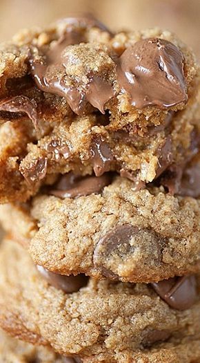 Graham Cracker Dessert, Cracker Dessert, Crumb Recipe, Graham Cracker Recipes, Graham Cracker Cookies, Cracker Cookies, Chocolate Graham Crackers, Favorite Cookie Recipe, Frozen Cookies