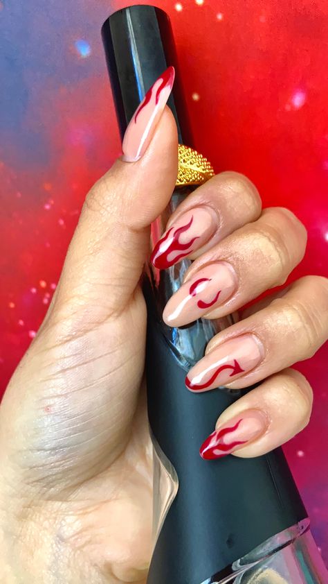 Devil Nails Designs, Devil Nails, Ongles Halloween, Halloween Nail Art Easy, Angel Nails, Wow Nails, Devil Costume, Edgy Nails, Really Cute Nails