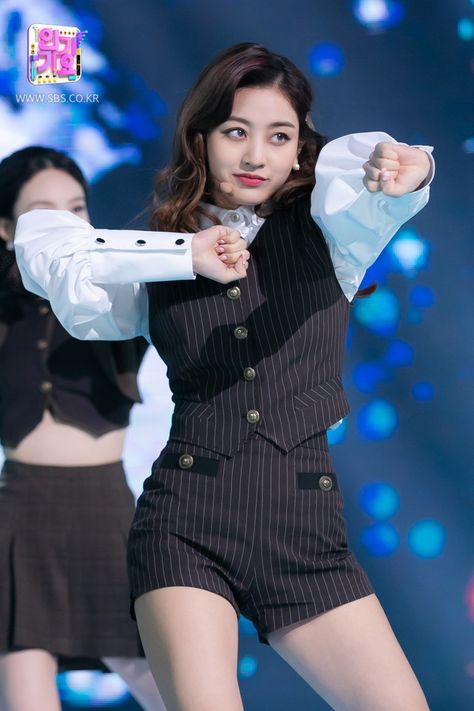 #twice #jihyo #twicejihyo #트와이스 #지효 #eyeswideopen #twiceeyeswideopen #icantstopme #twiceicantstopme #sbskpop #inkigayo Mother Jihyo, Jihyo Aesthetic, Pop Outfits, Chica Cool, Park Jihyo, Tv Show Outfits, Preppy Chic, Twice Jihyo, School Aesthetic