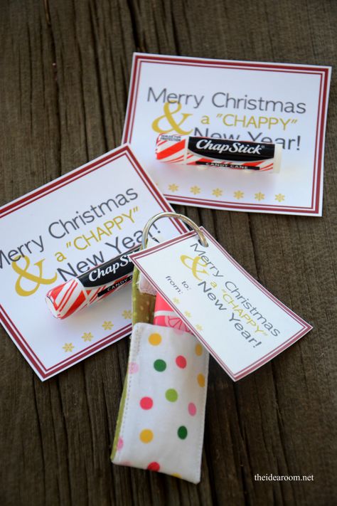 Christmas Gift Ideas Merry Christmas And A Chappy New Year Free Printable, Christmas Chapstick Gift, Chapstick Christmas Printable, Chapstick Christmas Gift Ideas, Chap Stick Gift Ideas Free Printable, Chapstick Gift Tag, Chapstick Gift Ideas, Christmas Chapstick, Chapstick Gift