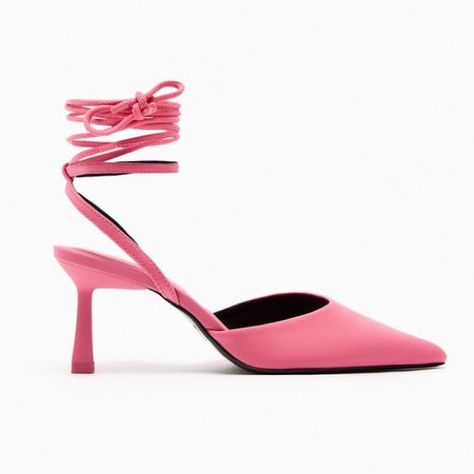 Heeled Fabric Slingback Shoes. Pointed Toe. Buckled Ankle Strap Closure And Removable Tied Strap. Heel Height: 2.8 Inches (7 Cm) New With Tags Red Sandals Heels, Black Lace Up Heels, Clear High Heels, Hot Pink Heels, Lucite Heels, Barbie Core, Kitten Heel Shoes, Green Heels, Glitter Sandals