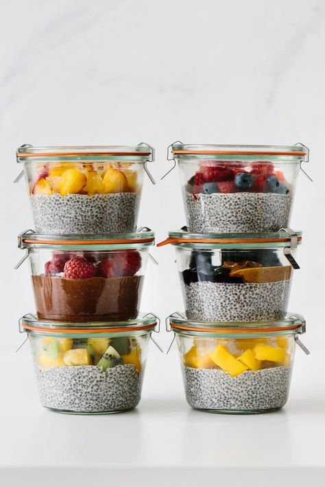 Meal Prep Chia Pudding (Freeze it for Weeks!) | Downshiftology Chocolate Chia Pudding Recipes, Homemade Cashew Milk, Makanan Rendah Kalori, Chocolate Chia Pudding, Chia Seed Recipes, Pasta Food, Chia Pudding Recipes, Recipes Cake, Chia Seed Pudding