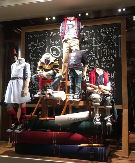 Back To School Store Window Display, Back To School Store Display, Back To School Visual Merchandising, Back To School Retail Display, School Window Display, Kids Boutique Ideas, Back To School Window Display, House With Wrap Around Porch, Fashion Window Display