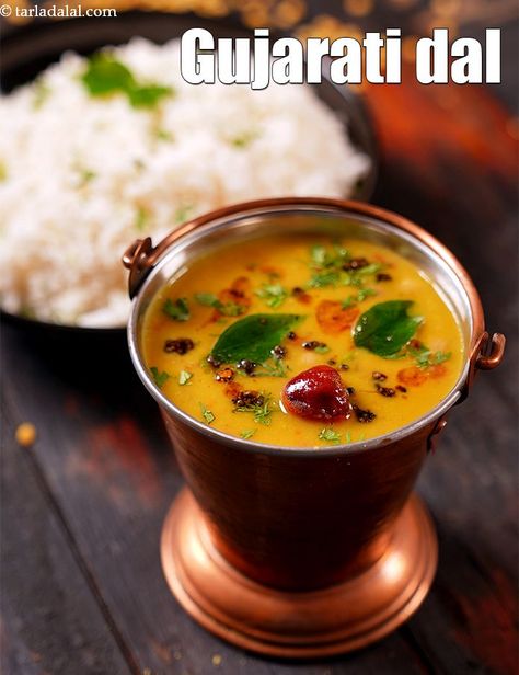 Gujarati Dal Recipes, Gujarati Dishes, Gujarat Food, Gujarati Dal, Gujarati Culture, Methi Seeds, Sweet Potato Cinnamon, Raw Peanuts, Dal Recipe