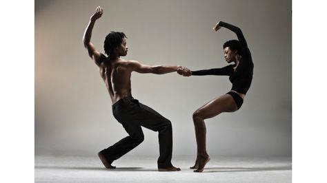 Find a dance class nearby Modern Dance Poses, Contemporary Dance Poses, What Is Dance, Dance Duet, Modern Dancing, Dancing Poses, Style Dance, Dance Technique, Alvin Ailey