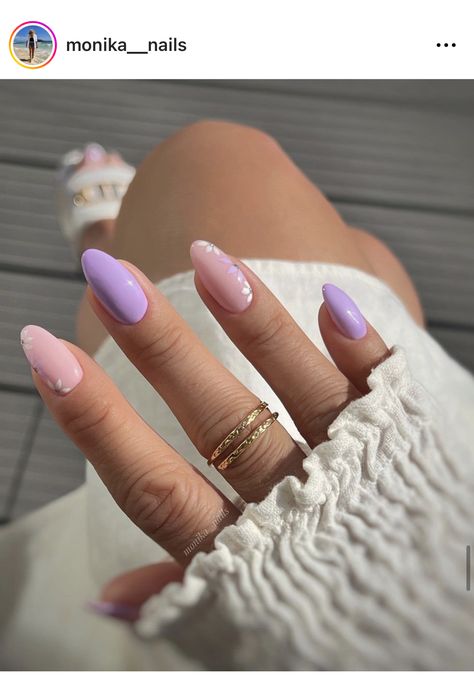 Nail Art Lilla, Lilac Nails Design, Purple And Pink Nails, Purple And Silver Nails, Light Purple Nails, Purple Glitter Nails, Purple Nail Art, Lilac Nails, Ongles Nails