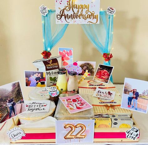 25th Anniversary Hamper Ideas, Anniversary Hamper Ideas, Anniversary Hamper, Hamper Diy, Food Hamper, Wedding Gift Pack, Wooden Trays, Personalised Gifts Diy, Birthday Hampers