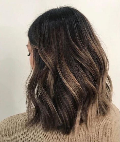 Dark Brunette Hair With Balayage, Short Brown Hair With Dimension, Multidimensional Brunette, Highlights Brown Hair Short, Brown Lob, Medium Length Brown Hair, Brown Hair Color Shades, Dark Brunette Hair, Brown Hair Inspo