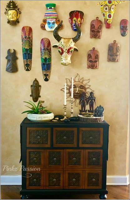 Dressing Rich, Indian Inspired Decor, Indian Wall Decor, Indian Room, Rain Chains, Home Decor Indian, Decoration For Ganpati, Small Apartment Interior, Kerala Mural Painting