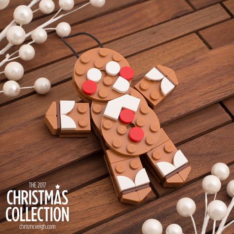 The second project in this year's Christmas Collection is a Platecraft Gingerbread Man! The guide is now available at chrismcveigh.com, and you'll see that includes instructions for a fun variant: the Gingerbread Bear! Lego Christmas Ornaments, Lego Ornaments, Lego Christmas Tree, Lego Tree, Lego Advent Calendar, Lego Advent, Lego Winter, Lego Challenge, Lego Christmas