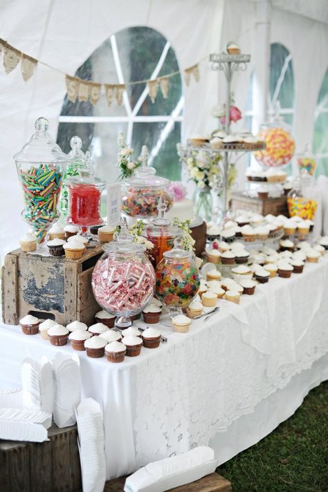 candy bar with apothecary jars full of sweets and other goodies Buffet Table Decor, 21st Bday Ideas, Dessert In A Jar, Sweet Escape, Apothecary Jars, Candy Buffet, Buffet Table, 8th Birthday, Candy Jars