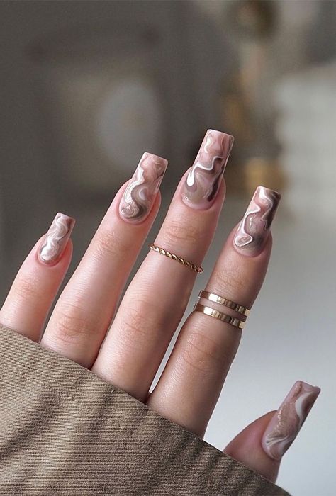 Neutral Marble Nails, fall nail designs, autumn nail designs Fall Coffin Nails, Shellac Nails Fall, Fall Thanksgiving Nails, Kutek Disney, Brown Nails Design, Thanksgiving Nail Designs, Maroon Nails, Milky Nails, Nagel Tips