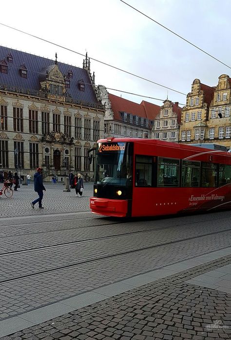 Bremen Germany one of the most picturesque cities to see in Europe! Bremen Germany Aesthetic, Bremen Aesthetic, Pink Travel Aesthetic, Germany Bremen, Postcard Inspiration, Aesthetic Cities, Germany Photos, British Clothing Brands, Germany Aesthetic