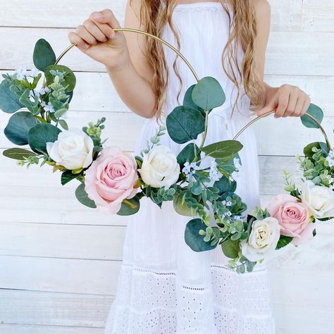 Bridesmaid Hoop Bouquet, Burgundy Rose Bouquet, Girls Gift Basket, Bride Garland, Dusty Rose Bouquet, Bouquet Navy Blue, White Peony Bouquet, Hoop Bouquet, Paper Flowers Wedding Bouquet