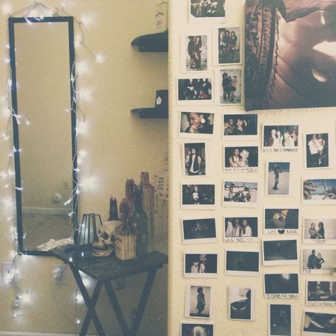 2014 Era, 2014 Grunge, Ideal Bedroom, Photo Polaroid, Uni Room, Tumblr Rooms, Room Goals, Bedroom Goals, 2025 Vision