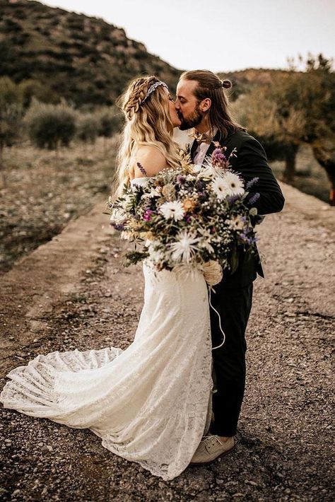 Long Hair Groom, Bohemian Groom, Groom Hair Styles, Fall Groom, Bride Hairstyles For Long Hair, Boho Wedding Makeup, Boho Wedding Photography, Boho Wedding Theme, Dirt Roads