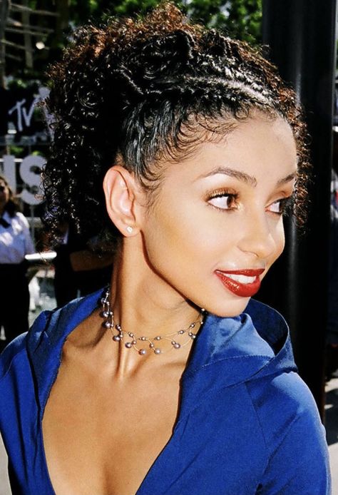 90s Natural Hairstyles Black Women, Mya Early 2000s, Early 2000s Natural Hairstyles, Throwback Hairstyles Black Women, Zig Zag Part Hair Black Women, 2000s Black Hair, 2000s Hair Trends, Hairstyles Early 2000s, Early 2000s Hairstyles Black Women