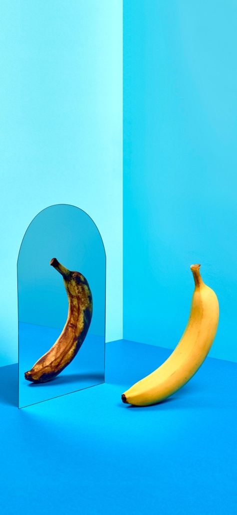 Commercial Photography Advertising, Photo Studio Design, Trick Pictures, Banana Man, Food Art Photography, Object Photography, Fruit Photography, Concept Development, Still Photography