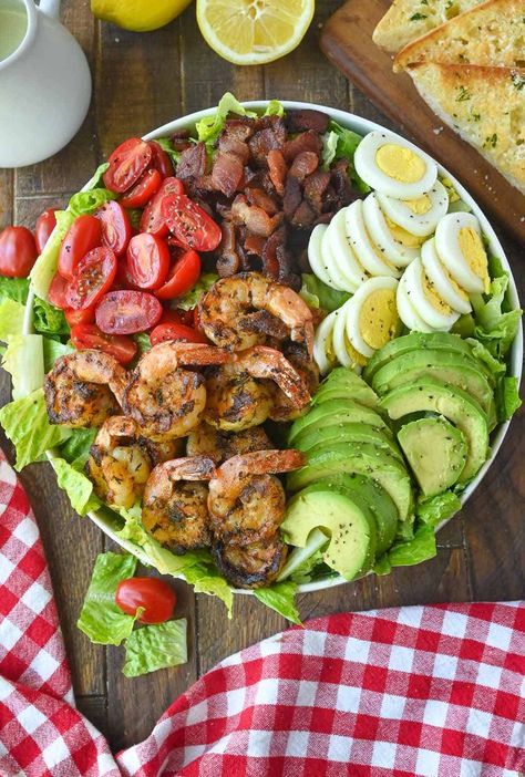 Shrimp Cobb Salad, Salmon Nuggets, Grilled Shrimp Salad, Crispy Salmon, Crispy Beef, Shrimp And Broccoli, Fried Salmon, Garlic Butter Shrimp, Fit Foodie