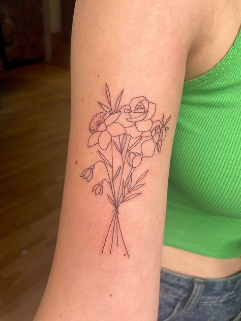 Daffodil And Roses Tattoo, Snowdrop And Rose Flower Tattoo, Bunch Flowers Tattoo, Tattoo Bunch Of Flowers, Flower Bunches Tattoo, Daffodil Bunch Tattoo, Fine Line Flower Bunch Tattoo, Fine Line Bunch Of Flowers Tattoo, Floral Bunch Tattoo