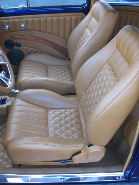 Bug Interior, Vw Bug Interior, Volkswagen Bug, Beetle Car, Vw Bug, Beetles, Car Interior, Car Seats, Convertible