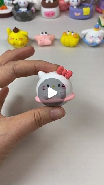 Clay Hello Kitty, Hello Kitty Clay, Clay Art For Kids, Kids Clay, Craft Art, Paper Artist, Clay Ideas, Creative Cards, Clay Art