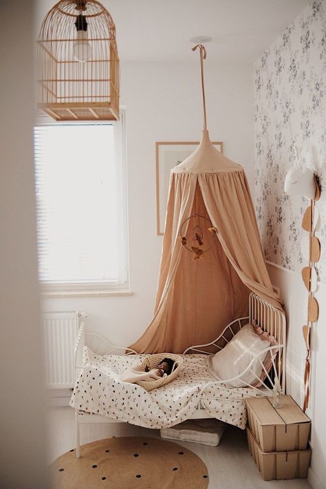 Beige muslin canopy / thick cotton / Caffe Bed Canopy / Crib Canopy / Play room canopy / canopy for nursery / kids canopy /Tent canopy /GOTS Room Canopy, Canopy Crib, Mustard Bedding, Childrens Pillows, Nursery Canopy, Hanging Tent, Kids Canopy, Play Tents, Crib Canopy