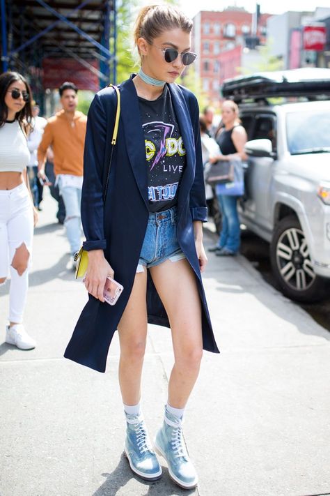 How to Shop Like Gigi Hadid — on a Zara Budget Long Shirt Outfits, Summer Weekend Outfit, Gigi Hadid Outfits, Gigi Hadid Style, Shirt Outfits, Hadid Style, Popsugar Fashion, Weekend Outfit, Gigi Hadid