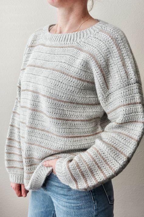 Crochet Pattern | Cozy Classic Pullover Crochet Sweater Free, Cardigan Au Crochet, Crochet Jumper, Crochet Sweater Pattern Free, Pull Crochet, Pull Oversize, Crochet Cardigan Pattern, Sweater Crochet Pattern, Favorite Sweater