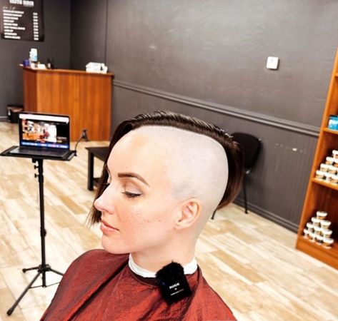 Bald Undercut, Half Shaved Head, Color Wow Dream Coat, Wow Dream Coat, Buzzcut Girl, Very Short Pixie Cuts, Androgynous Haircut, Buzz Cut Hairstyles, Shaved Head Women