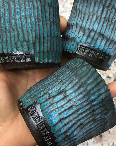 Glazing Black Clay, Clay Cups Handmade, Clay Slip Ideas, Pottery Black Clay, Glaze On Textured Pottery, Glazes For Textured Pottery, Clay Surface Design, Glazing Textured Pottery, Black Clay Ideas