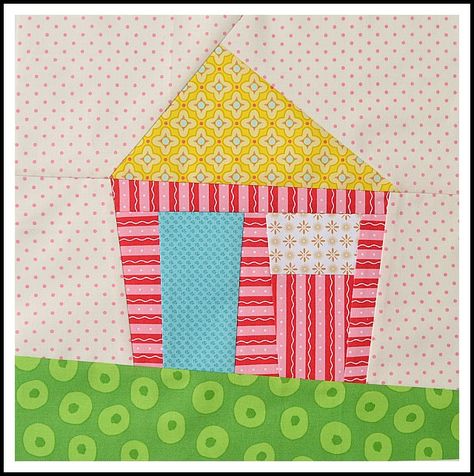 Modern Wonky House Block from TheSewingChick. http://thesewingchick.blogspot.com/2013/03/wonky-house-block-tutorial.html House Quilt Blocks, Freddie Moran, Gwen Marston, Wonky Houses, Quilt Houses, Pictorial Quilts, Twisted Tales, House Quilt Block, House Quilt Patterns