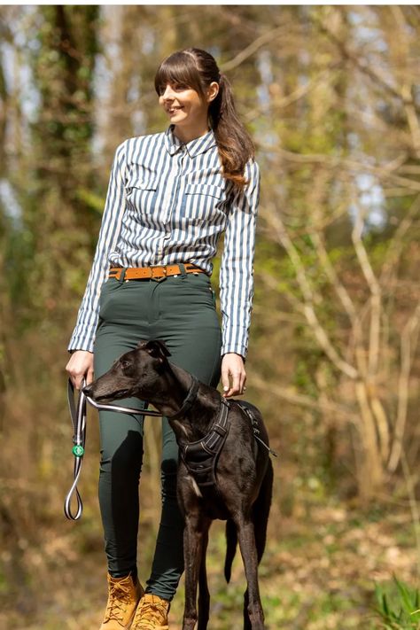 ACAI has a range of shower resistant trousers, mid layers and jackets, perfect for Spring dog walking. #spring #springoutfits #springclothes #dogwalking #dogwalkingoutfit Dog Walking Outfit, Walking Outfit, Mid Layers, Dog Walks, Outfit For Women, Dog Walker, Looking Good, Walkers, Four Legged