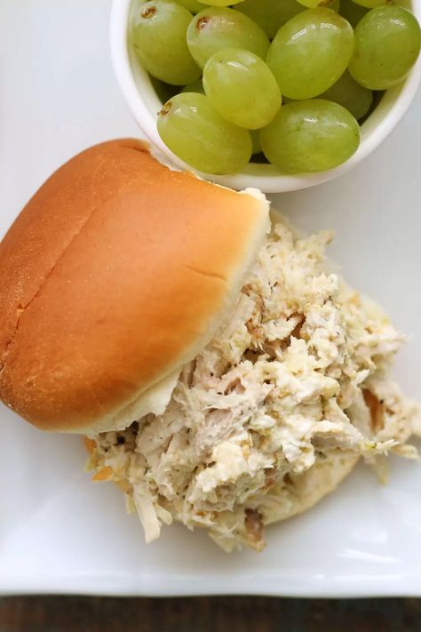 Instant Pot Chicken Sandwiches, Instant Pot Shredded Chicken Sandwiches, Ohio Shredded Chicken Sandwiches, Ohio Chicken, Ohio Shredded Chicken, Shredded Chicken Sandwiches, Chicken And Stuffing, Hot Chicken Sandwiches, Shredded Chicken Recipes