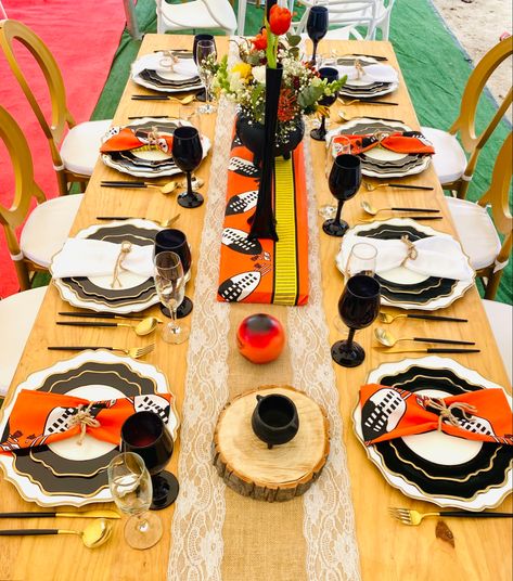 Traditional Wedding Decor African, African Wedding Theme Decoration, Umembeso Decor, African Traditional Wedding Decoration, Lobola Decor, Outdoor Wedding Table Decorations, Ghana Traditional Wedding, African Wedding Theme, Outdoor Wedding Tables