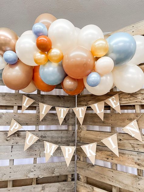 Fall Gender Reveal Balloon Arch, Fall Theme Balloon Arch, Fall Balloon Garland Backdrop, Little Pumpkin Baby Shower Balloon Arch, Little Pumpkin Balloon Arch, November Baby Sprinkle Ideas, A Little Pumpkin Baby Shower Theme Boy, Pumpkin Baby Shower Balloon Arch, Fall Baby Shower Balloon Arch